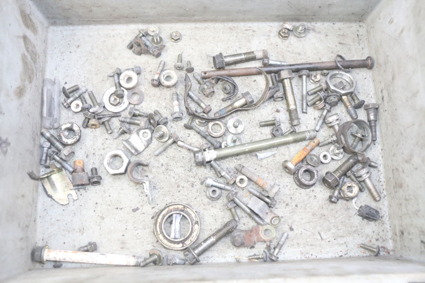 photo de WOREK ŚRUB I WKRĘTÓW KYMCO VITALITY 2T 50 (2004 - 2010) - Widok główny