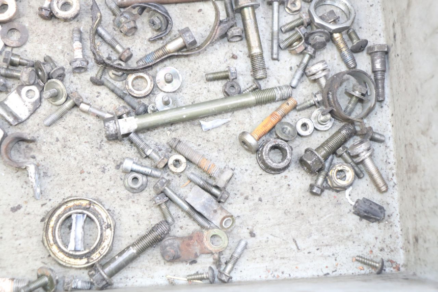 photo de WOREK ŚRUB I WKRĘTÓW KYMCO VITALITY 2T 50 (2004 - 2010) - Zoom stanu zużycia