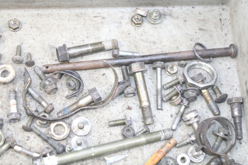 photo de WOREK ŚRUB I WKRĘTÓW KYMCO VITALITY 2T 50 (2004 - 2010) - Inny kąt widzenia