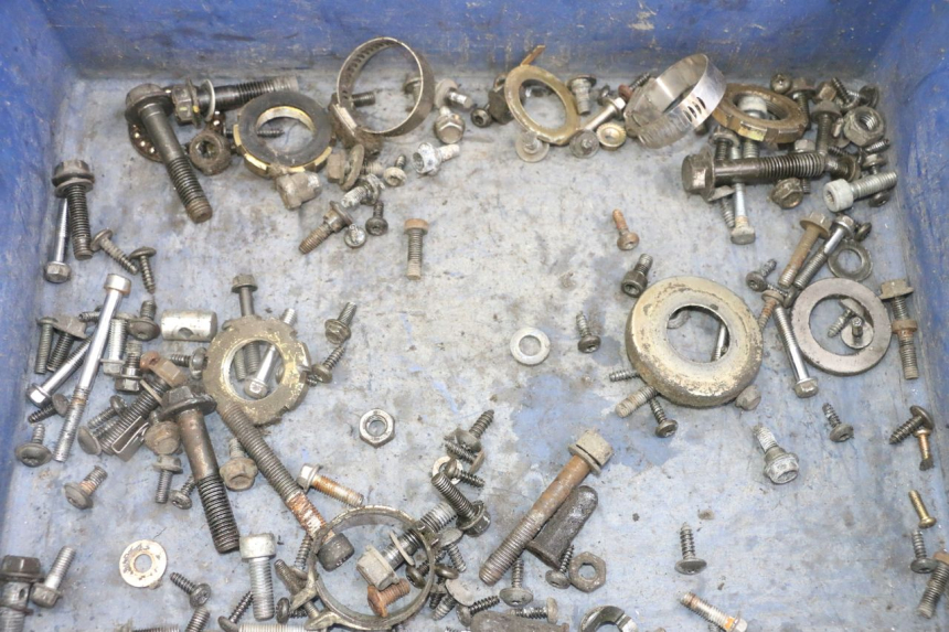 photo de WOREK ŚRUB I WKRĘTÓW PEUGEOT VIVACITY NEW 4T 50 (2008 - 2017) - Szczegół części