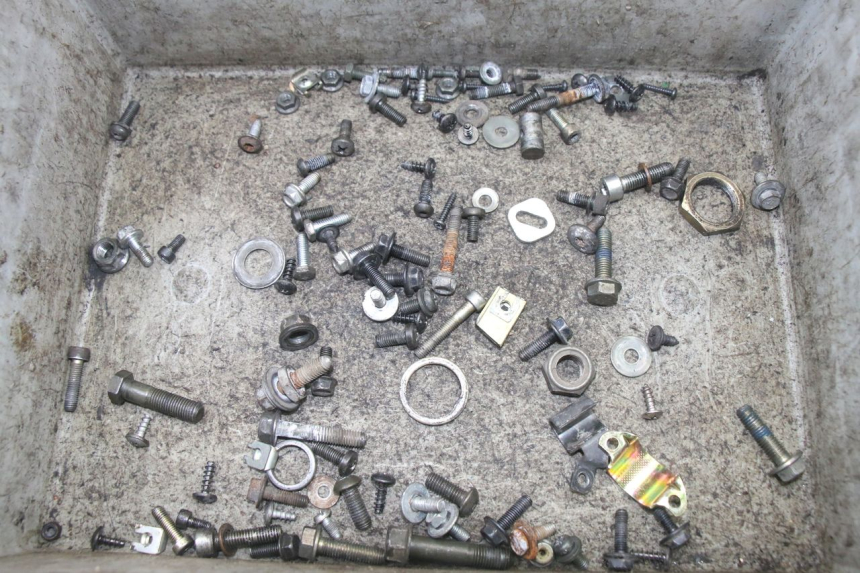 photo de WOREK ŚRUB I WKRĘTÓW YAMAHA WHY 50 (1998 - 2000) - Widok główny