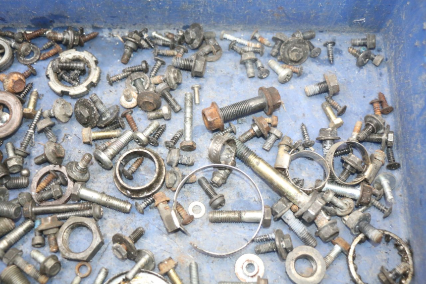 photo de WOREK ŚRUB I WKRĘTÓW YAMAHA X-MAX XMAX 250 (2006 - 2009) - Zoom stanu zużycia