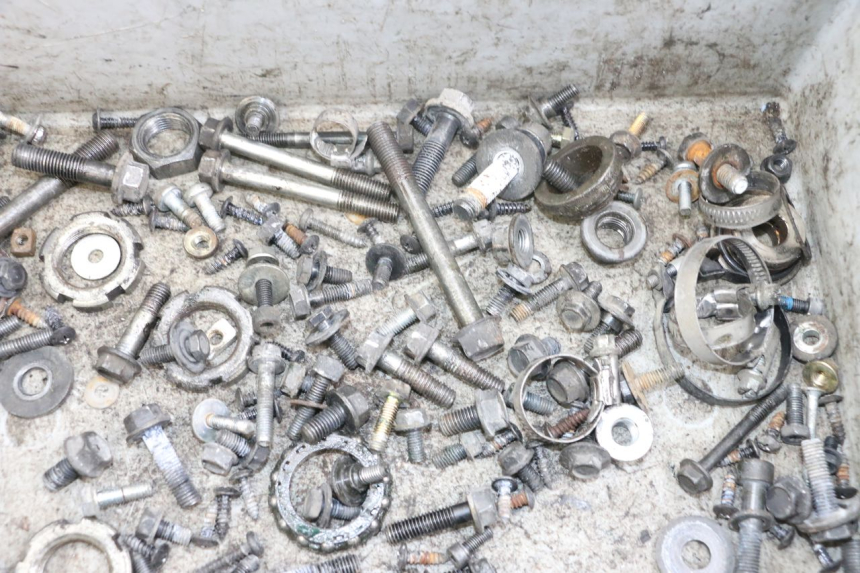 photo de WOREK ŚRUB I WKRĘTÓW YAMAHA XMAX X-MAX 125 (2006 - 2009) - Szczegół części