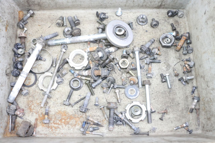 photo de WOREK ŚRUB I WKRĘTÓW YAMAHA XMAX X-MAX 125 (2006 - 2009) - Widok główny