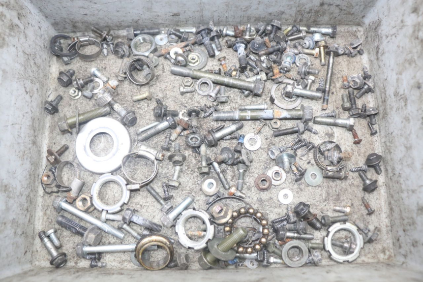 photo de WOREK ŚRUB I WKRĘTÓW YAMAHA XMAX X-MAX 125 (2006 - 2009) - Widok główny