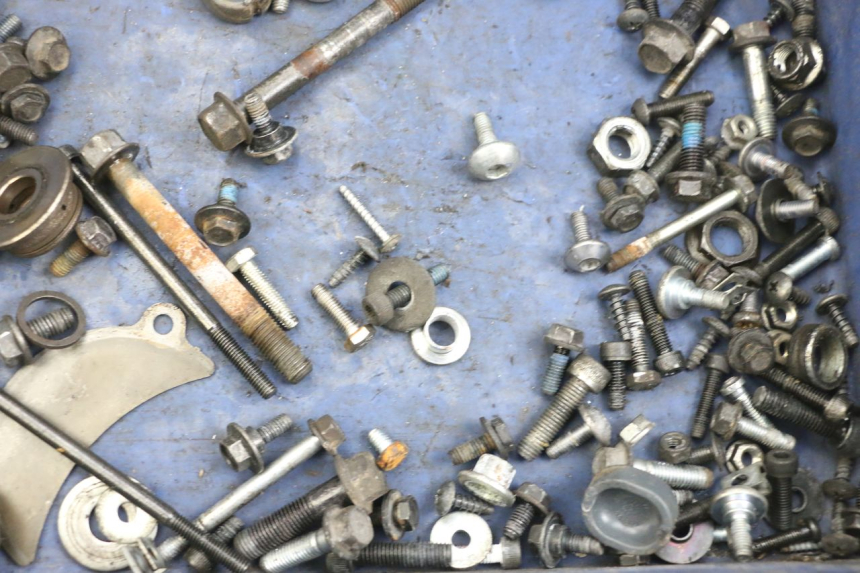 photo de WOREK ŚRUB I WKRĘTÓW YAMAHA X-MAX XMAX 125 (2010 - 2013) - Zoom stanu zużycia