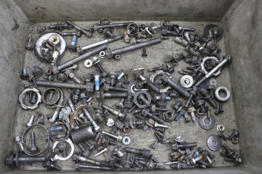 photo de WOREK ŚRUB I WKRĘTÓW YAMAHA XMAX X-MAX 125 (2006 - 2009) - Widok główny