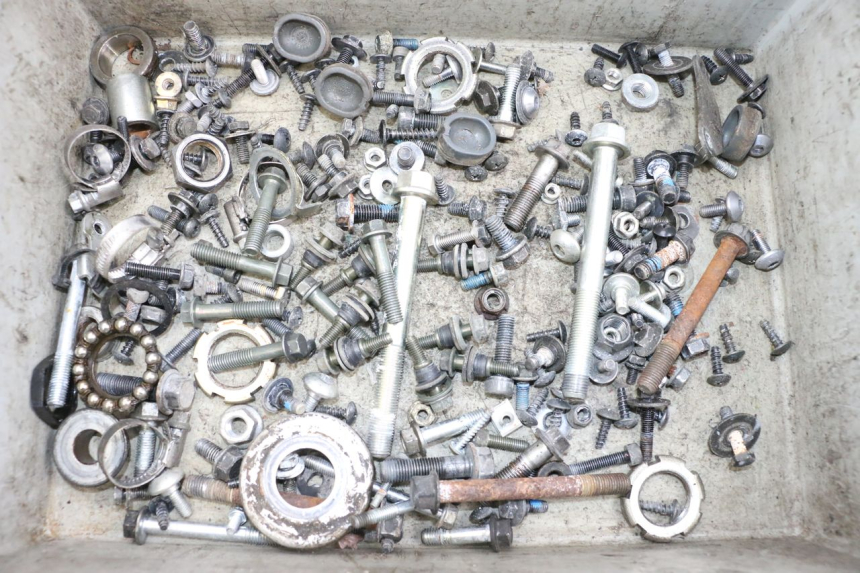 photo de WOREK ŚRUB I WKRĘTÓW YAMAHA X-MAX XMAX 125 (2010 - 2013) - Widok główny