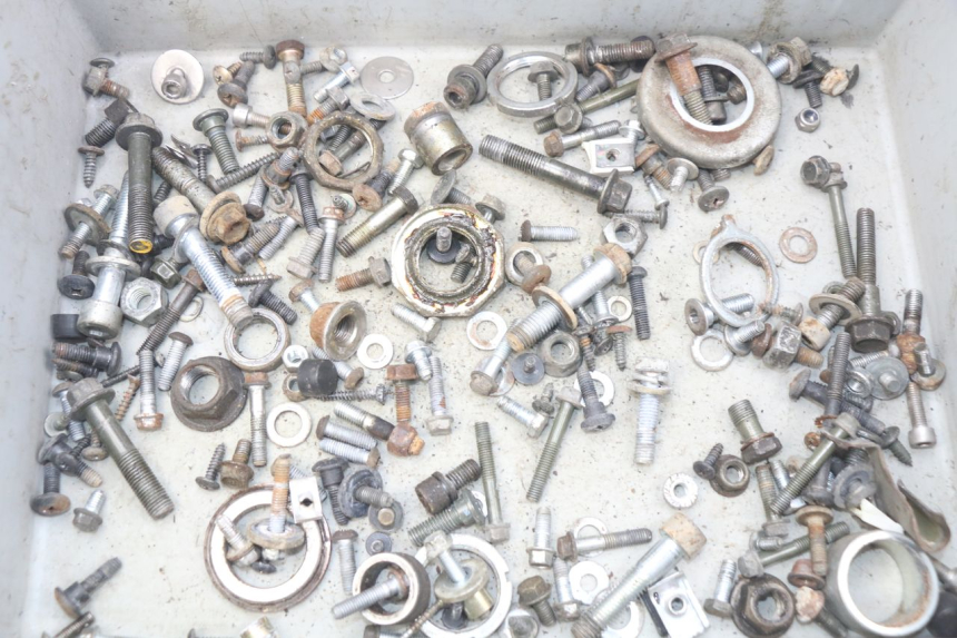 photo de WOREK ŚRUB I ŚRUBEK PIAGGIO X7 125 (2007 - 2013) - Szczegół części