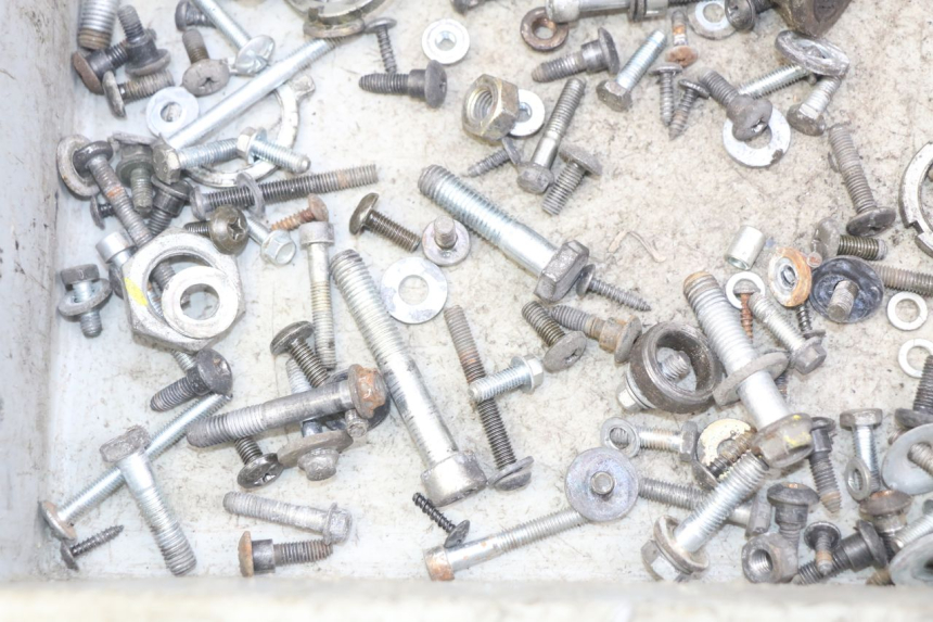 photo de WOREK ŚRUB I WKRĘTÓW PIAGGIO X8 125 (2004 - 2007) - Szczegół części