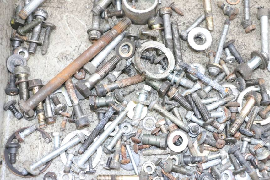 photo de WOREK ŚRUB I WKRĘTÓW PIAGGIO X8 125 (2004 - 2007) - Inny kąt widzenia