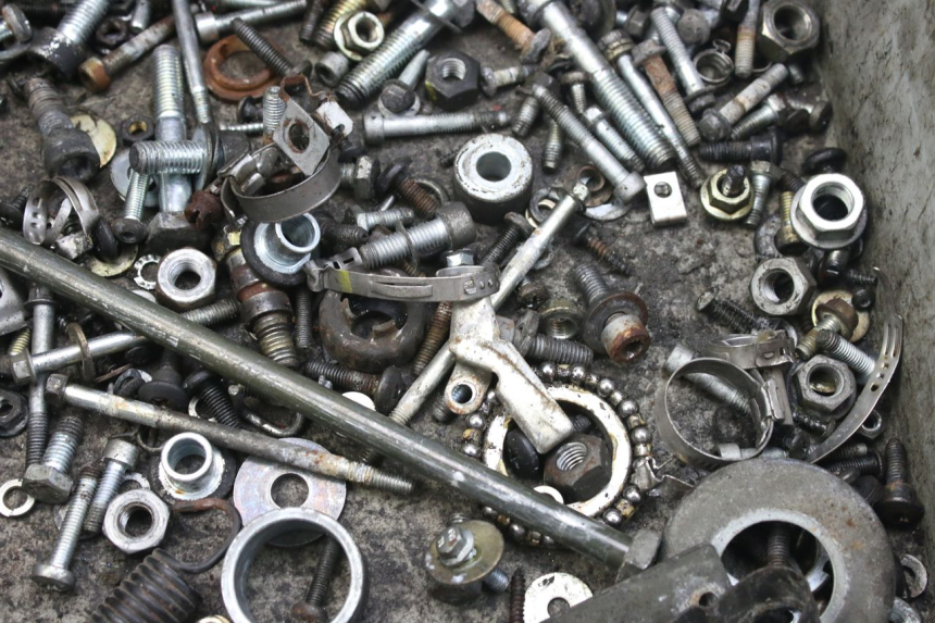 photo de WOREK ŚRUB I ŚRUBEK PIAGGIO X9 EVOLUTION 125 (2003 - 2007) - Szczegół części