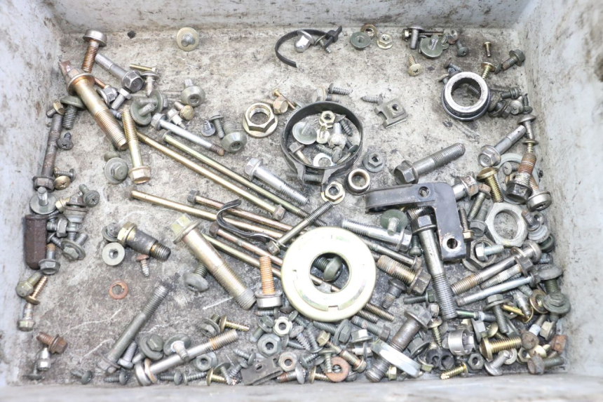 photo de WOREK ŚRUB I ŚRUBEK KYMCO XCITING 250 (2006 - 2009) - Szczegół części