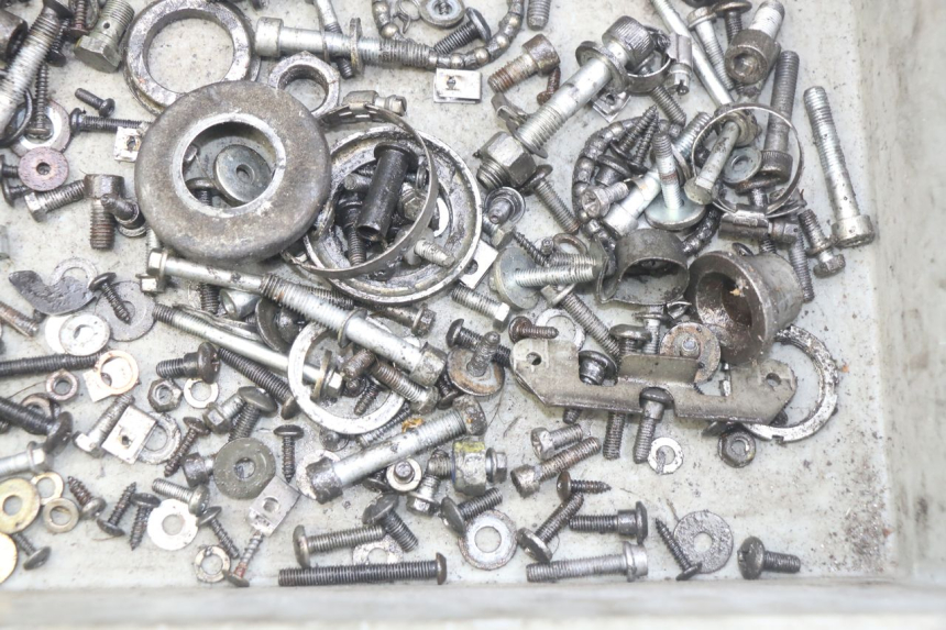 photo de WOREK ŚRUB I WKRĘTÓW PIAGGIO XEVO - X EVO 125 (2007 - 2017) - Szczegół części