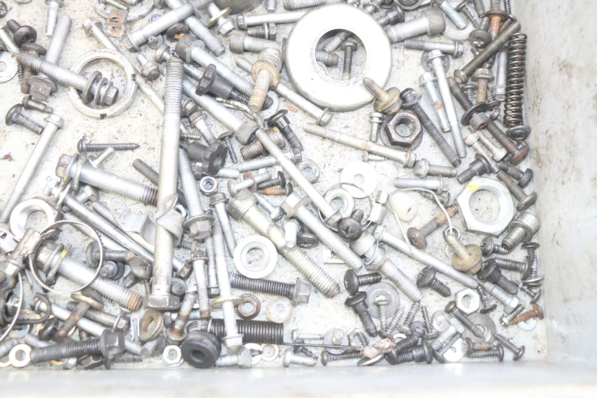 photo de WOREK ŚRUB I WKRĘTÓW PIAGGIO XEVO - X EVO 125 (2007 - 2017) - Zoom stanu zużycia