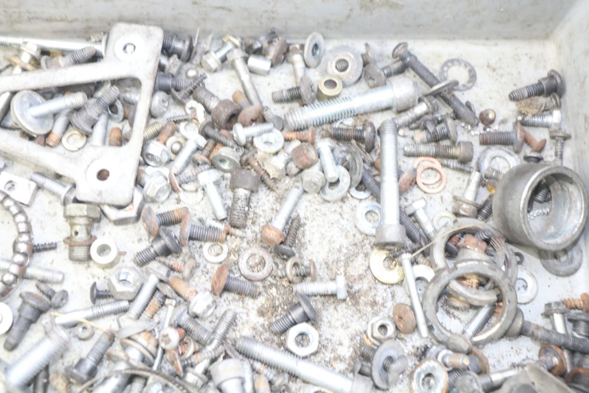 photo de WOREK ŚRUB I WKRĘTÓW PIAGGIO XEVO - X EVO 125 (2007 - 2017) - Zoom stanu zużycia