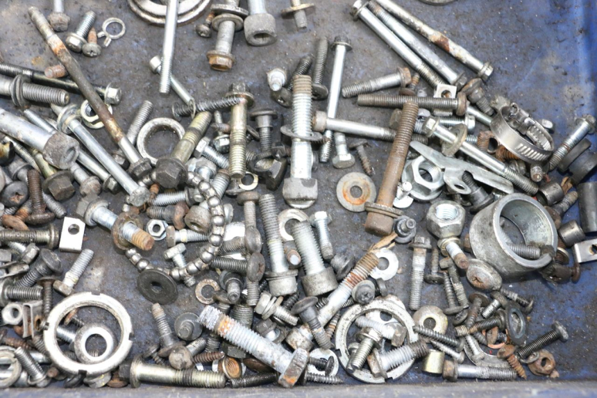 photo de WOREK ŚRUB I WKRĘTÓW PIAGGIO XEVO - X EVO 125 (2007 - 2017) - Zoom stanu zużycia