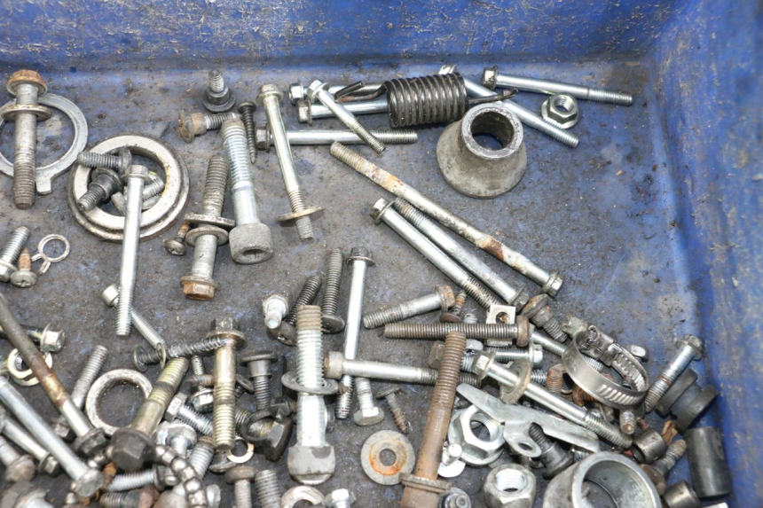 photo de WOREK ŚRUB I WKRĘTÓW PIAGGIO XEVO - X EVO 125 (2007 - 2017) - Inny kąt widzenia