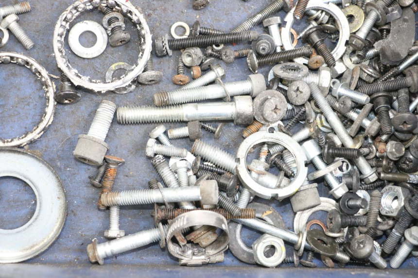 photo de WOREK ŚRUB I WKRĘTÓW PIAGGIO XEVO - X EVO 125 (2007 - 2017) - Zoom stanu zużycia