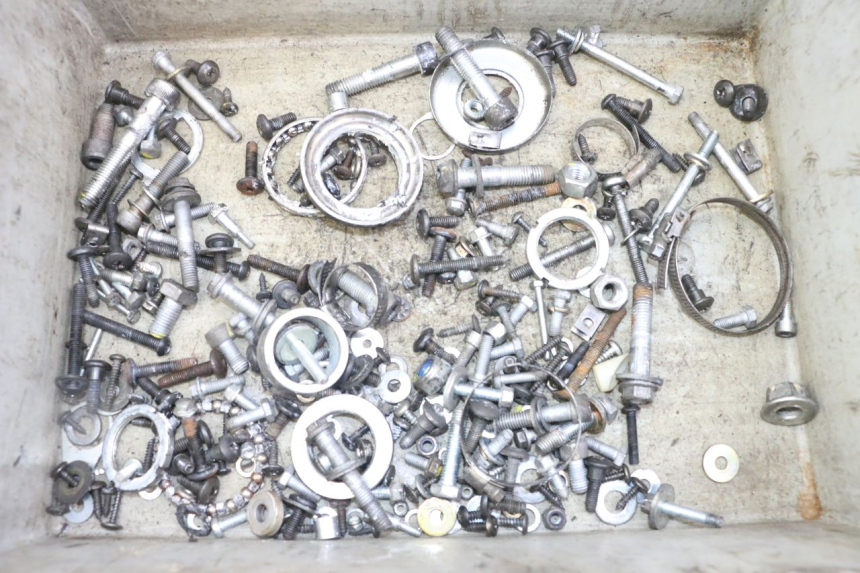 photo de WOREK ŚRUB I WKRĘTÓW PIAGGIO XEVO - X EVO 125 (2007 - 2017) - Widok główny