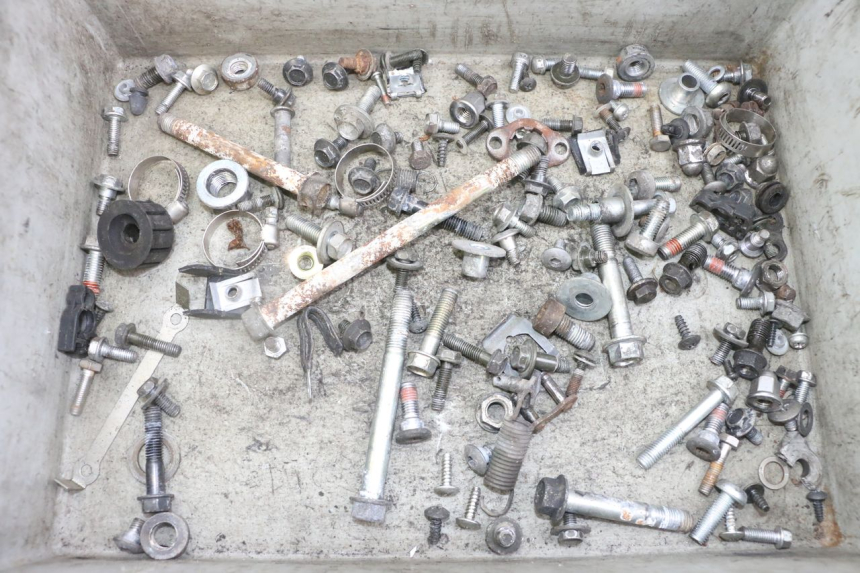 photo de WOREK ŚRUB I WKRĘTÓW HONDA XLV VARADERO 125 (2000 - 2006) - Widok główny