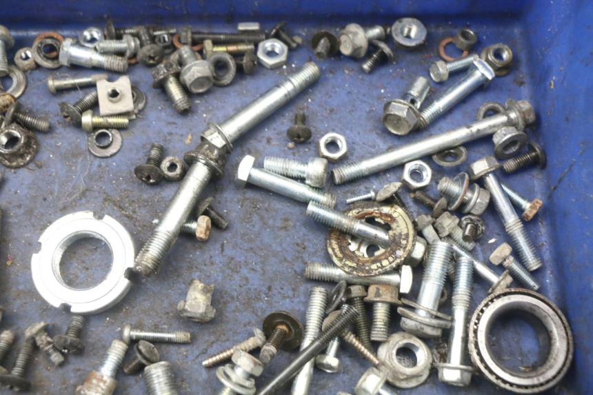 photo de WOREK ŚRUB I WKRĘTÓW HYOSUNG XRX 125 (2000 - 2008) - Zoom stanu zużycia