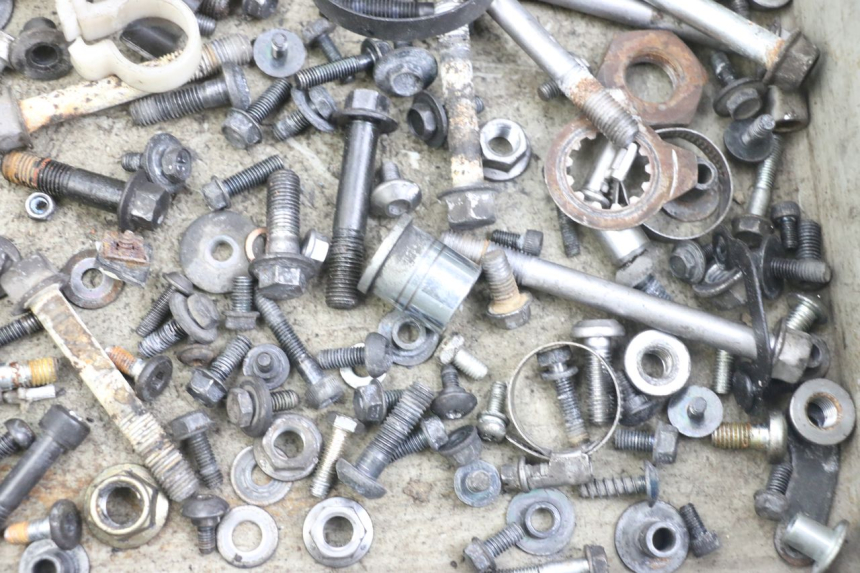 photo de WOREK ŚRUB I WKRĘTÓW YAMAHA XT X 660 (2004 - 2016) - Zoom stanu zużycia