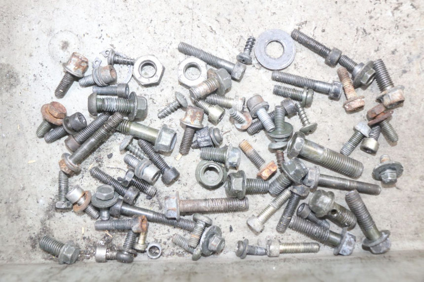 photo de WOREK ŚRUB I WKRĘTÓW YAMAHA BW'S NG NEXT GENERATION 50 (1996 - 2003) - Widok główny