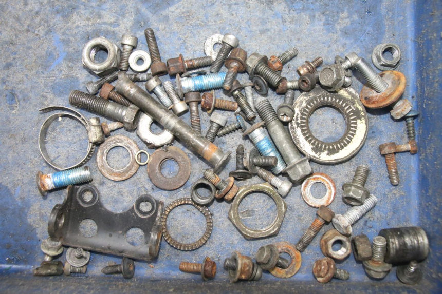 photo de WOREK ŚRUB I WKRĘTÓW YAMAHA BW'S NG NEXT GENERATION 50 (1996 - 2003) - Widok główny