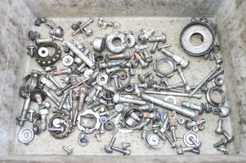 photo de WOREK ŚRUB I ŚRUBEK YAMAHA XJ6 ABS 600 (2008 - 2016) - Widok główny