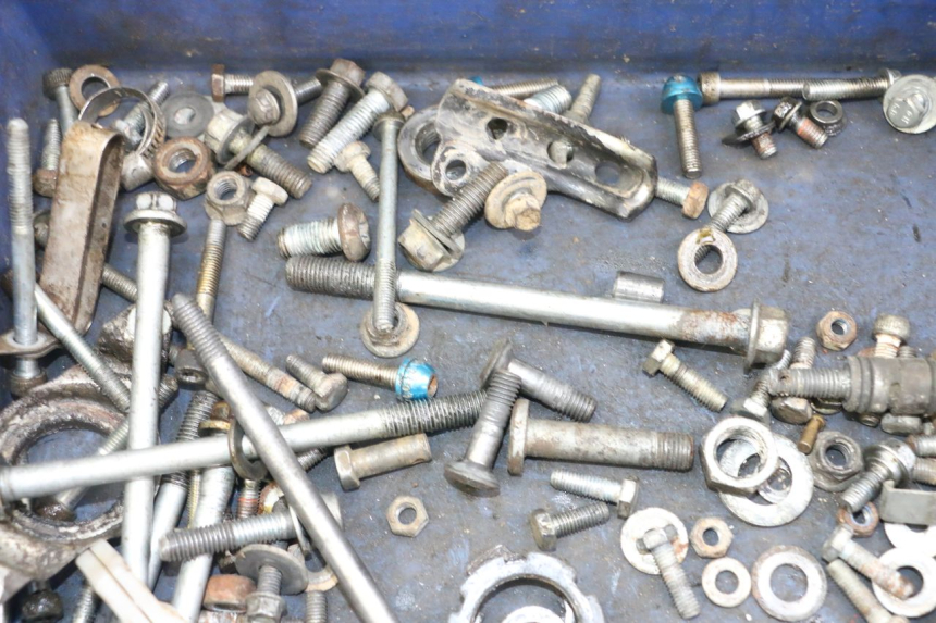 photo de TORBA ZESTAW ŚRUB I WKRĘTÓW YAMAHA YZ-F YZF 250 (2007 - 2013) - Zbliżenie techniczne