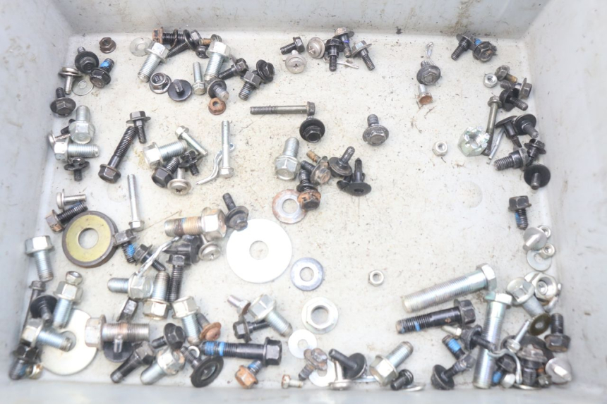 photo de TORBA ZESTAW ŚRUB I WKRĘTÓW YAMAHA YFM R RAPTOR 90 (2017 - 2023) - Widok główny