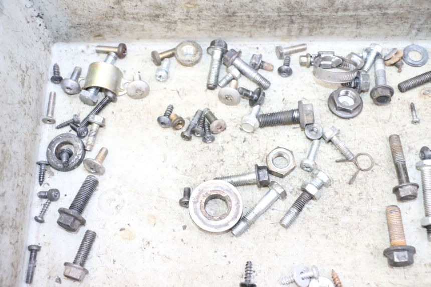 photo de WOREK ŚRUB I ŚRUBEK YAMAHA YP MAJESTY 125 (2002 - 2006) - Zoom stanu zużycia