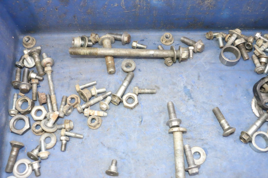 photo de WOREK ŚRUB I WKRĘTÓW YAMAHA YZ-F YZF 250 (2014 - 2018) - Szczegół części