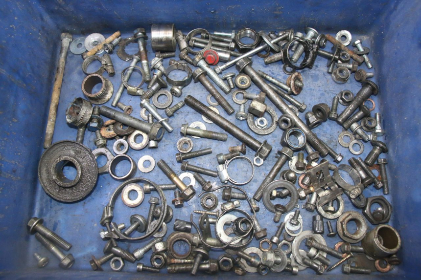 photo de WOREK ŚRUB I WKRĘTÓW YAMAHA YZ 125 (1998 - 2005) - Widok główny