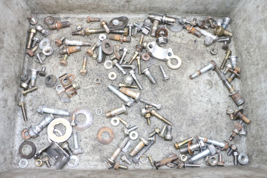 photo de WOREK ŚRUB I WKRĘTÓW KYMCO ZING 125 (1997 - 2003) - Widok główny