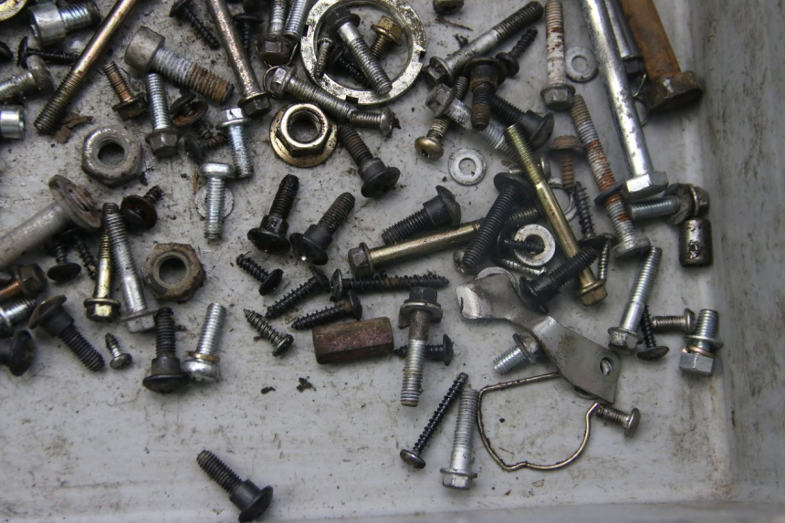 photo de WOREK ŚRUB I WKRĘTÓW PIAGGIO ZIP 4T 50 (2018 - 2020) - Inny kąt widzenia