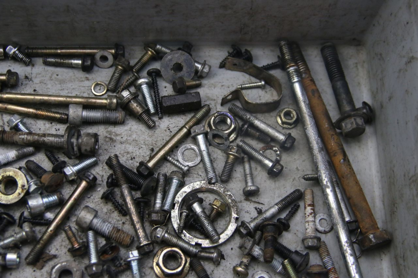 photo de WOREK ŚRUB I WKRĘTÓW PIAGGIO ZIP 4T 50 (2018 - 2020) - Zbliżenie techniczne