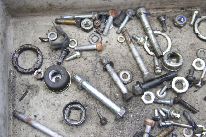 photo de WOREK ŚRUB I WKRĘTÓW PIAGGIO ZIP 4T 50 (2018 - 2020) - Zbliżenie techniczne