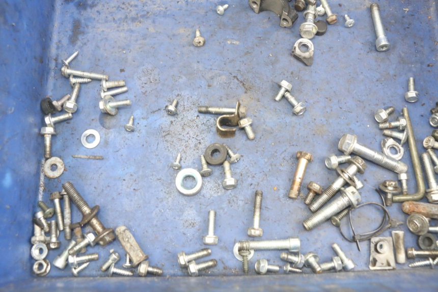 photo de WOREK ŚRUB I WKRĘTÓW UNIVERSAL BIKE ZN50QT-11B 50 (2018 - 2021) - Szczegół części