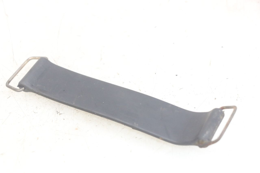 photo de PASEK AKUMULATORA HONDA CBR F SC25 1000 (1989 - 1992) - Szczegół części