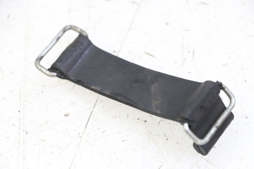 photo de PASEK AKUMULATORA MBK OVETTO ONE 2T 50 (2013 - 2017) - Szczegół części