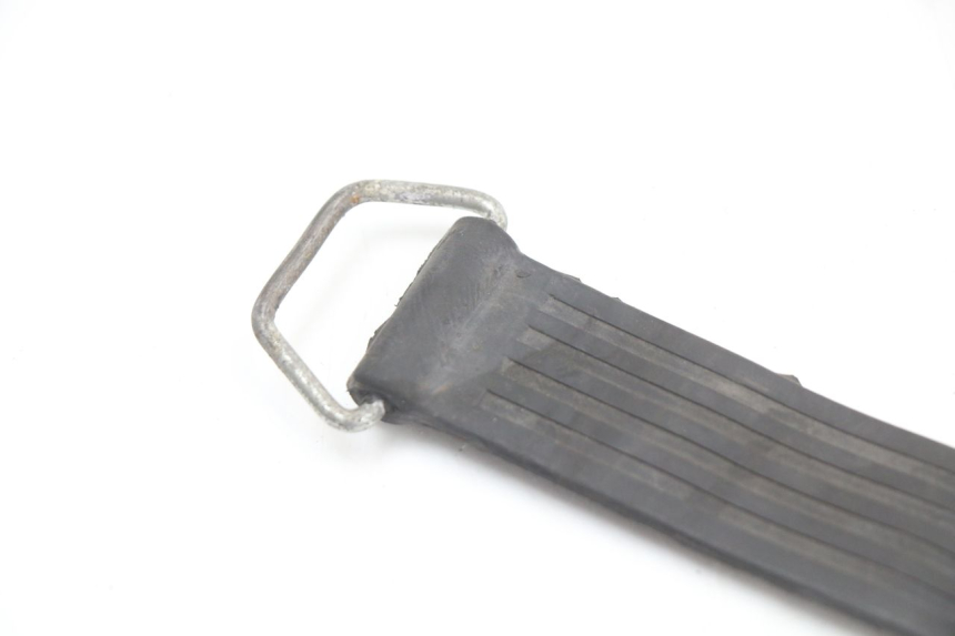 photo de PASEK AKUMULATORA PIAGGIO MP3 LT 400 (2007 - 2012) - Szczegół części