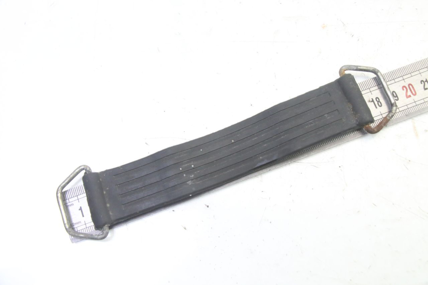 photo de PASEK AKUMULATORA PIAGGIO X9 EVOLUTION 125 (2003 - 2007) - Zoom stanu zużycia