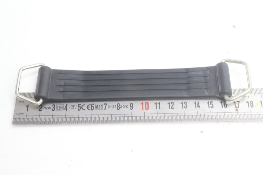 photo de PASEK DO ZESTAWU NARZĘDZI PIAGGIO MP3 HPE 530 (2022 - 2026) - Inny kąt widzenia