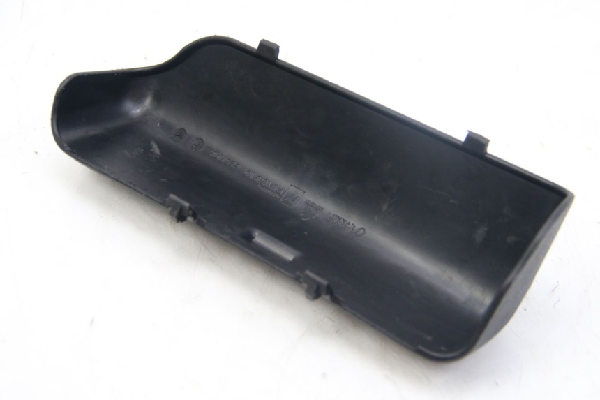 photo de PASEK DO ZESTAWU NARZĘDZIOWEGO PIAGGIO MP3 125 (2006 - 2014) - Inny kąt widzenia