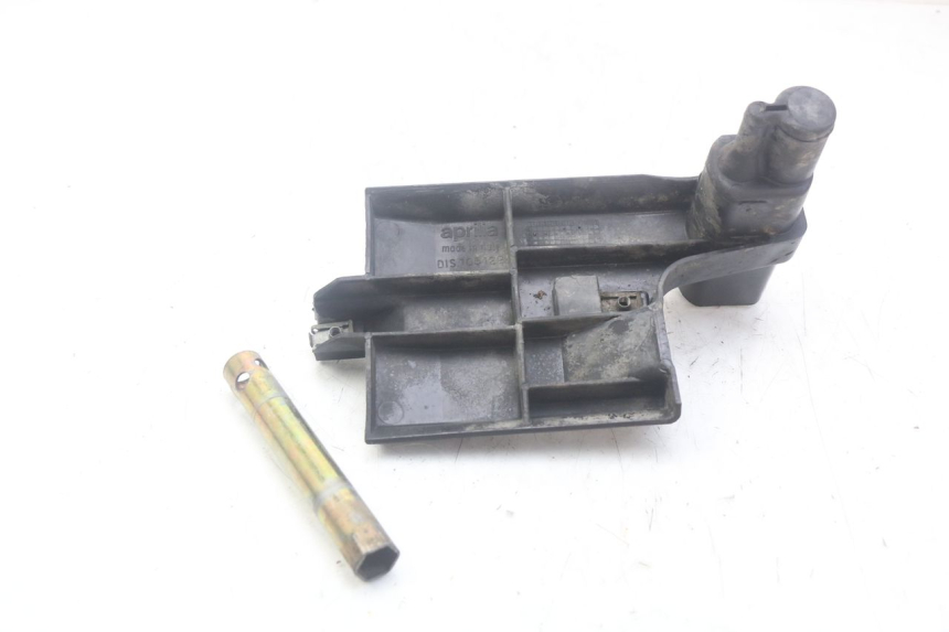 photo de PASEK DO ZESTAWU NARZĘDZIOWEGO APRILIA SCARABEO 100 (2003 - 2012) - Inny kąt widzenia