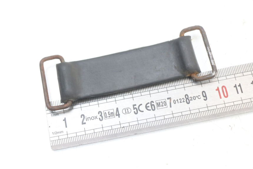 photo de PASEK DO ZESTAWU NARZĘDZIOWEGO HONDA TRX 300 (1988 - 2000) - Zoom stanu zużycia