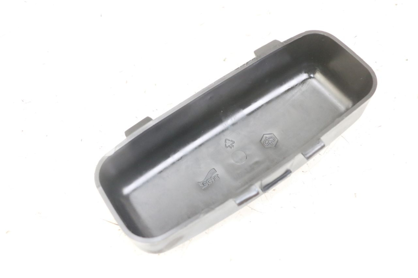 photo de PASEK DO ZESTAWU NARZĘDZIOWEGO PIAGGIO XEVO - X EVO 125 (2007 - 2017) - Szczegół części