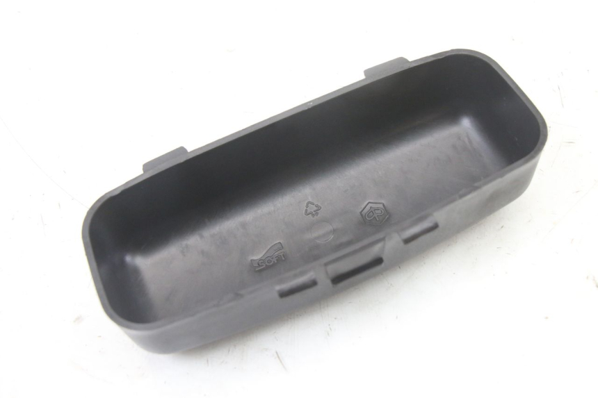 photo de PASEK DO ZESTAWU NARZĘDZIOWEGO PIAGGIO XEVO - X EVO 125 (2007 - 2017) - Inny kąt widzenia